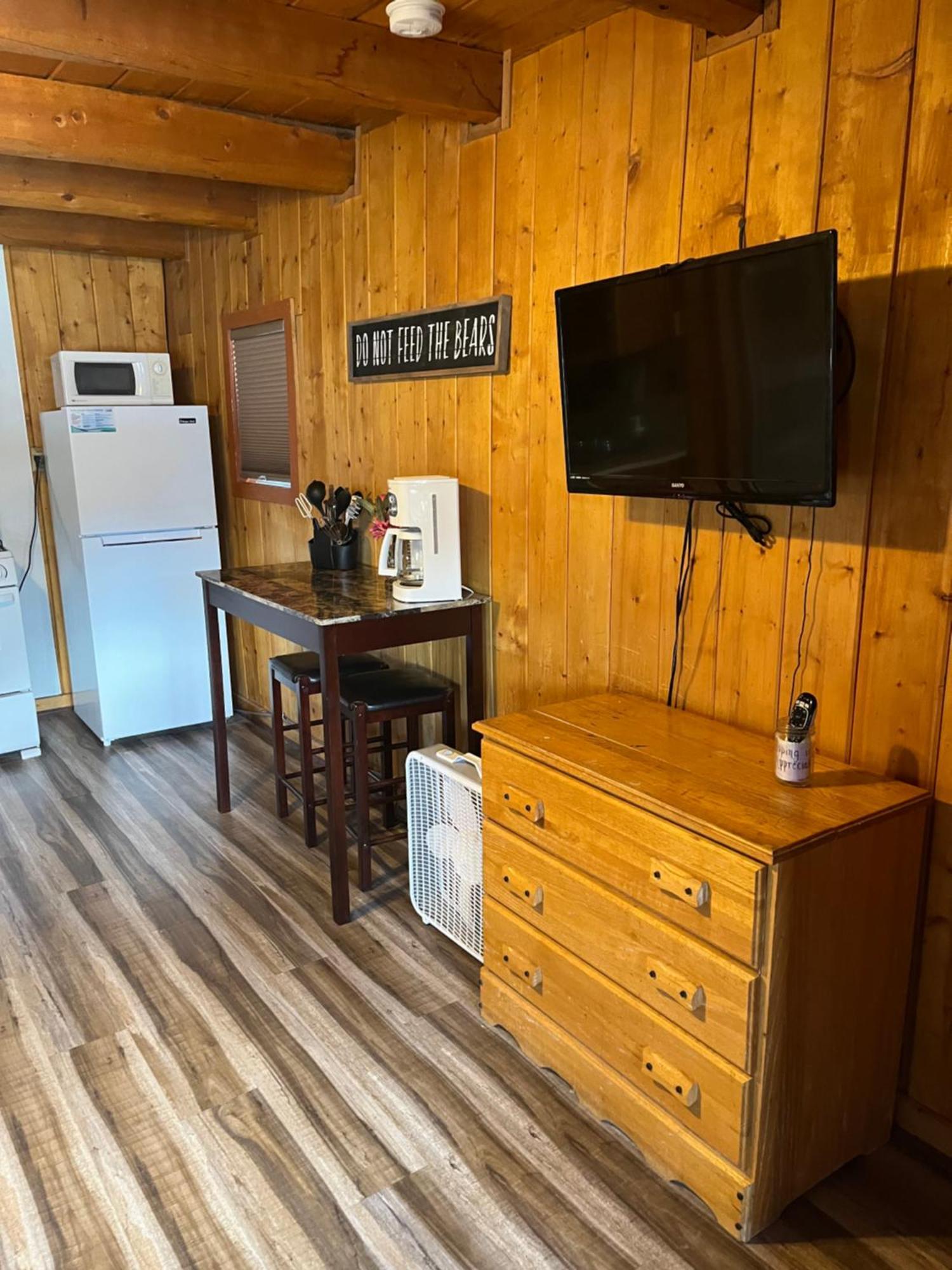 South Fork Lodge & Rv Park Colorado Bagian luar foto