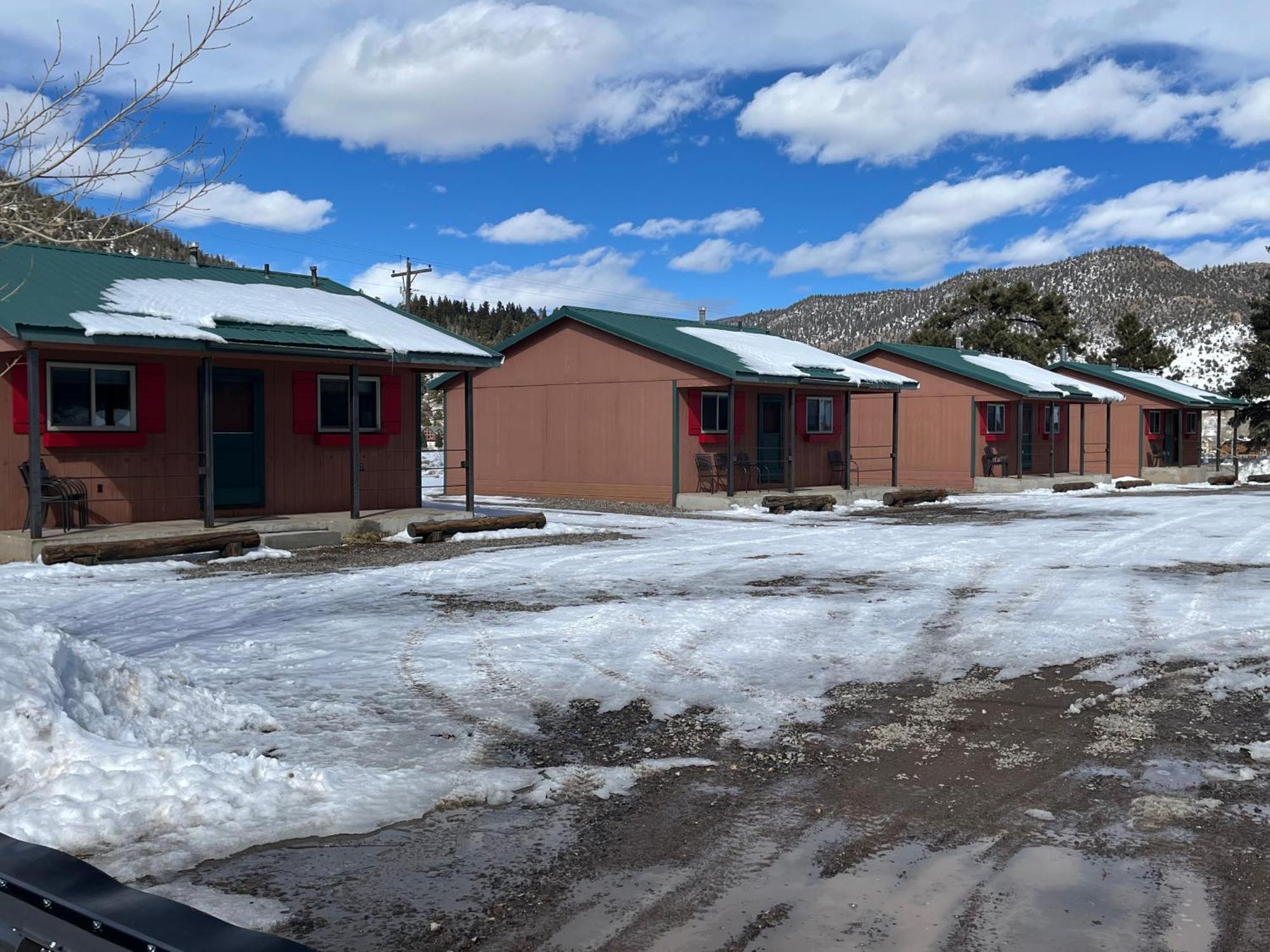 South Fork Lodge & Rv Park Colorado Bagian luar foto
